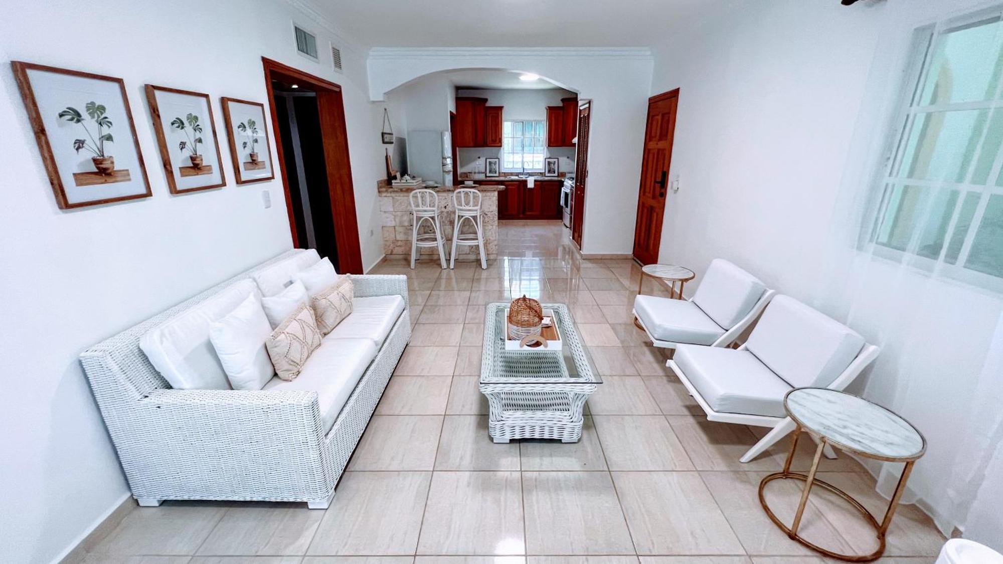 Apartamento Pool View, Walk To Beach, Shops, Dining, Fast Wifi
